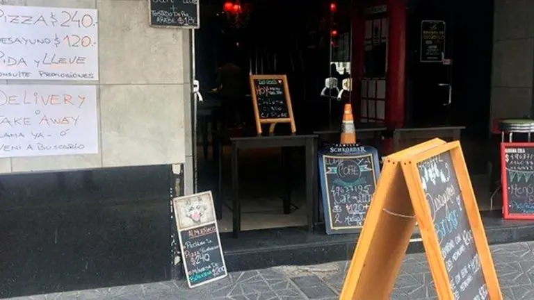 Cocodrilo: de local nocturno a dar comida a vecinos y ayudar a los comerciantes