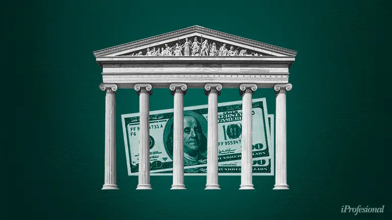 Locos por el dólar: la demanda por el billete verde no para de crecer y habría subido un 30% en junio