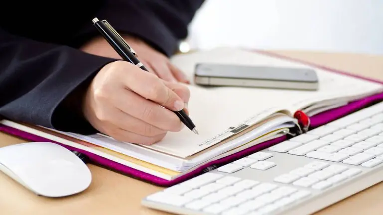 ¿El jueves de Semana Santa es feriado o es día no laborable?