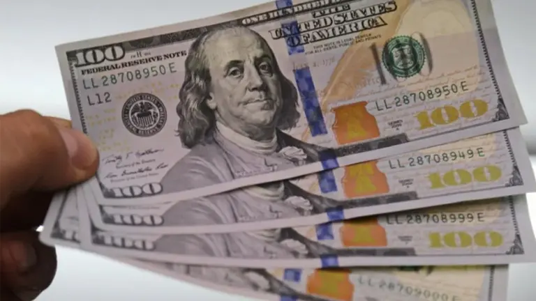 Según un estudio, no hay atraso cambiario pero sí una brecha demasiado elevada