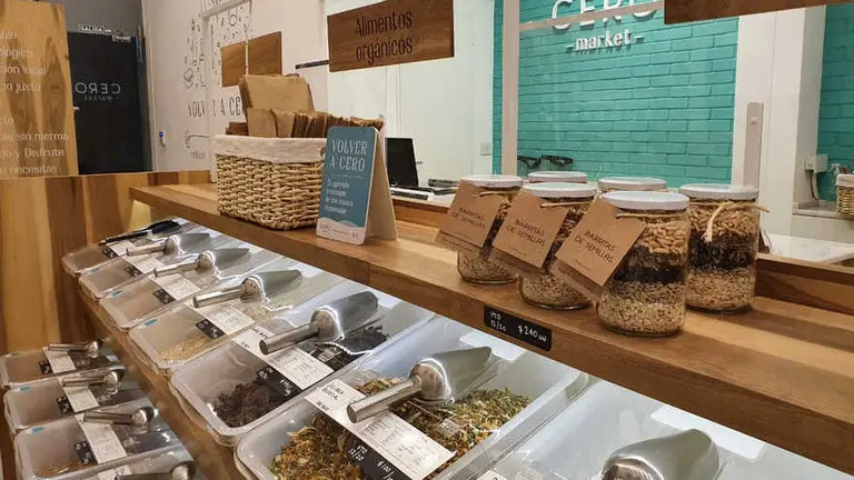 Así es Cero Market, el primer supermercado libre de envases de la Argentina