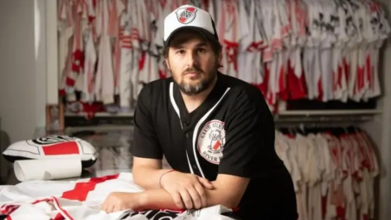 Goldfarb, el hincha de River con la mayor colección de camisetas del mundo