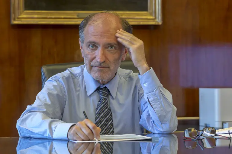 Se vienen cambios para los créditos hipotecarios UVA, anticipa Hecker, titular del Banco Nación