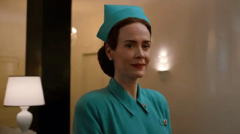 "Ratched", con el acento en el suspenso psicológico llega a Netflix