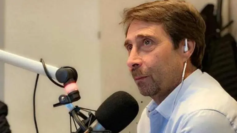 Feinmann comparó el peso con la moneda de Somalia, le erró, le llovieron burlas y esto dijo finalmente