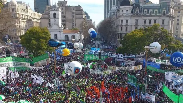 Contra banderazo: la CGT ya tiene fecha para su marcha a favor del Gobierno