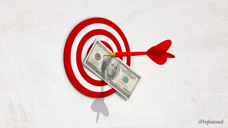 El dólar "contado con liqui" marcó un récord mientras el blue volvió a subir: cómo cotizó el oficial