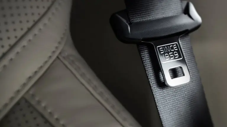 Historia del cinturón de seguridad: cuándo y quién creó el sistema más efectivo de la historia