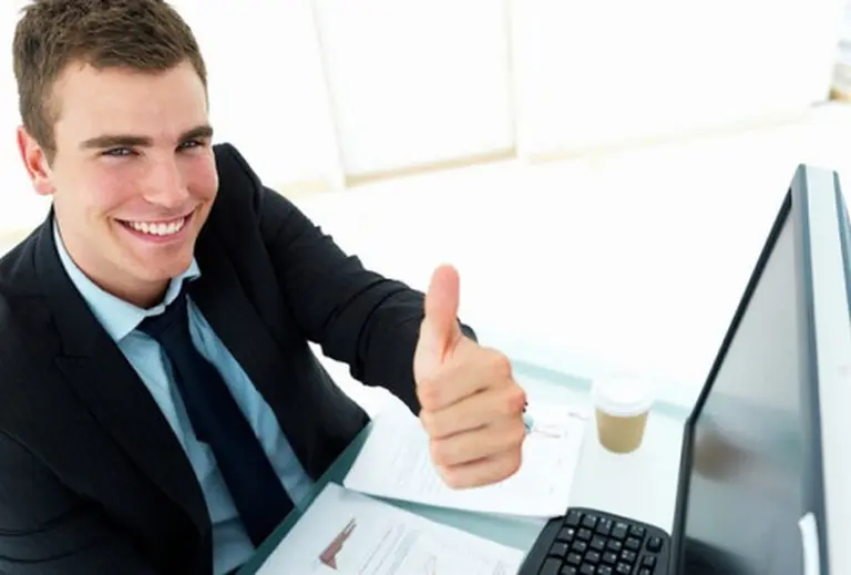 ¿Puedo comprar los 200 dólares a cambio oficial? Chequeá acá cómo averiguarlo