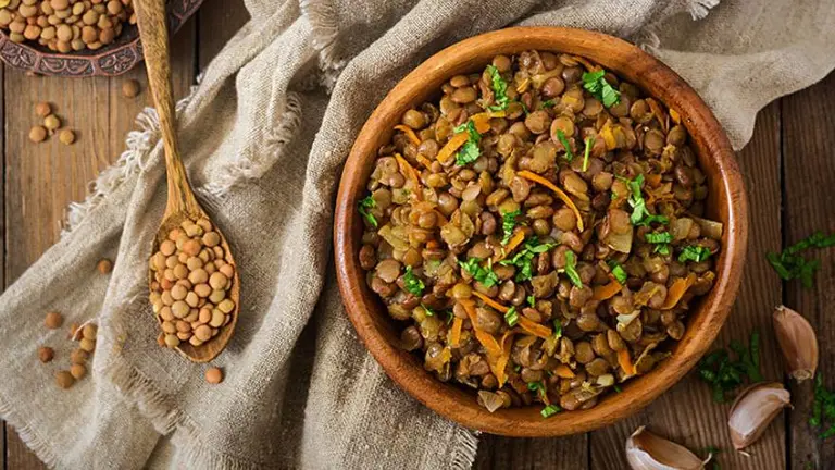 El clásico guiso de lentejas: trucos para prepararlo y que salga perfecto