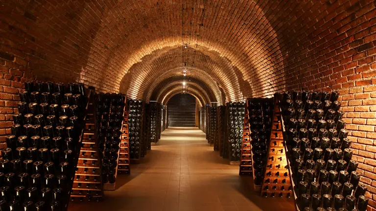 Vinos: 60 años haciendo burbujas, ¿cuál es el secreto de esta bodega?