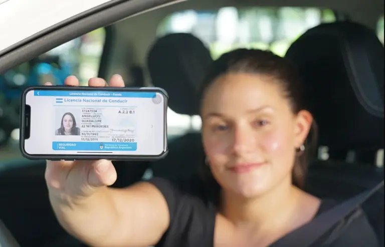 Cómo tramitar y obtener el DNI digital para llevarlo en el celular