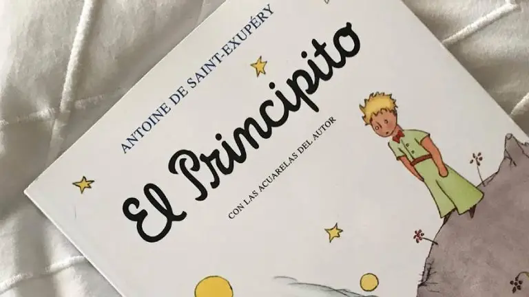 La literatura es sabiduría: 37 frases de El Principito que te ayudarán en el día a día