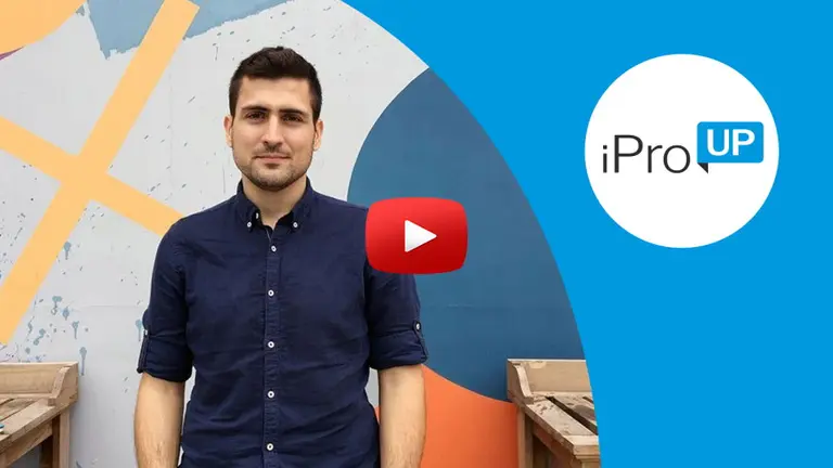 Llamás al mozo, mirás la carta y pagás, todo desde el celular: la app argentina que digitaliza los restaurantes