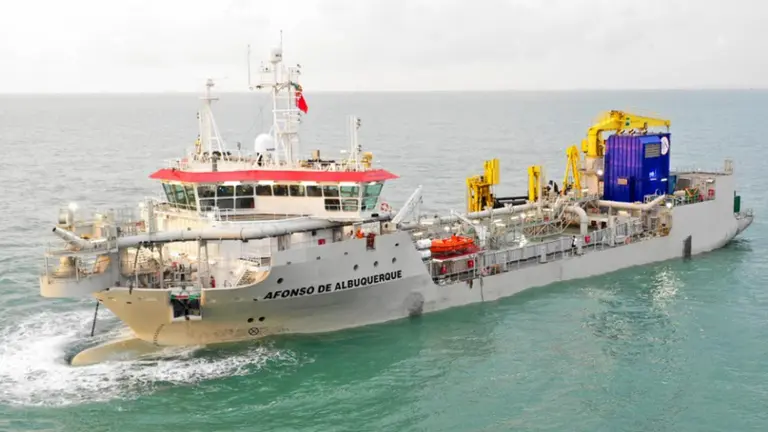 La draga más ecológica del mundo, ahora es de bandera nacional