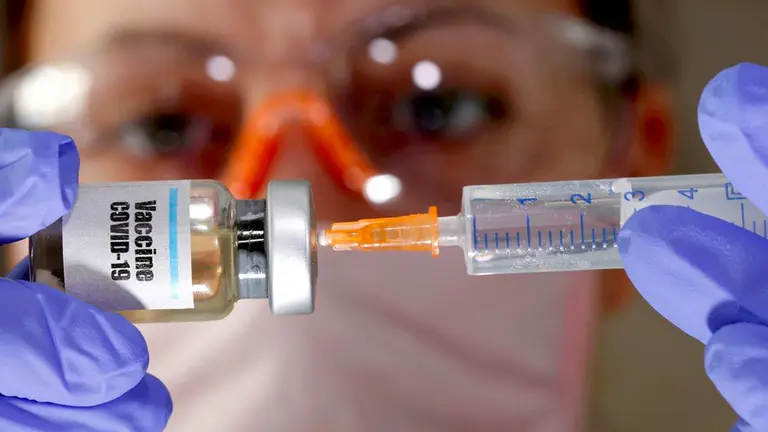 Vacuna de Pfizer: ¿deben tener cuidado las personas alérgicas?