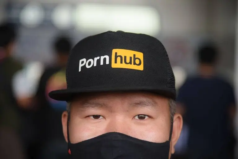 La vida de los empleados de PornHub: están obligados a ver 1.200 videos diarios