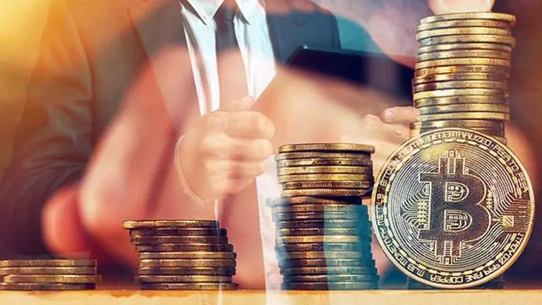 El telar de la abundancia con bitcoins: cómo funciona la estafa mundial que robó $150.000 a cientos de argentinos