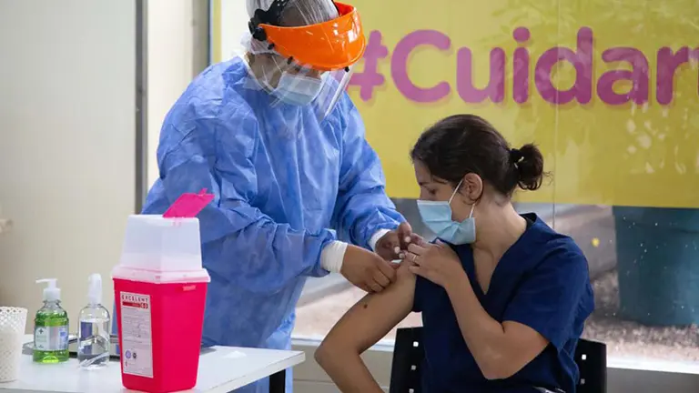 Arrancó la segunda ola de coronavirus: aplican primeras restricciones