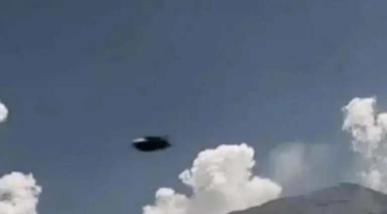 Sorprendente video: registran la imagen de un OVNI sobre el cielo de Buenos Aires