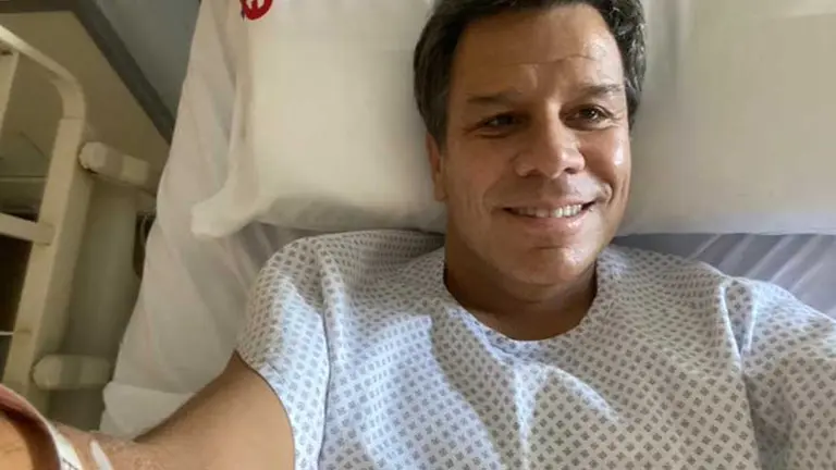 Internaron a Facundo Manes por una neumonía derivada del Covid: qué dijo sobre su salud