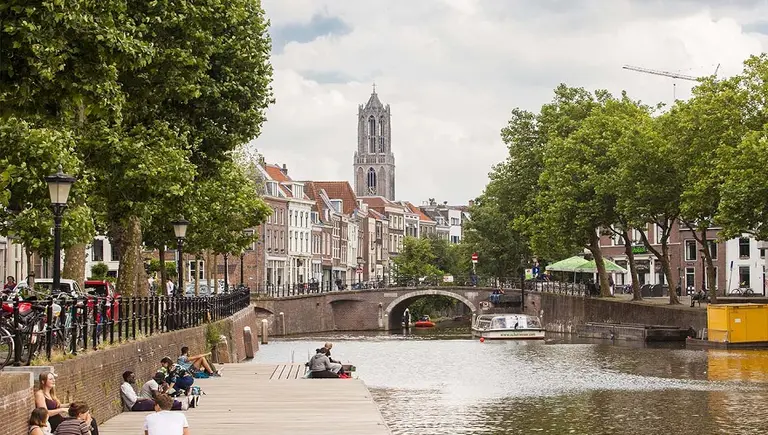 País de la Unión Europea ofrece trabajo a talentos calificados y pagan sueldos en euros