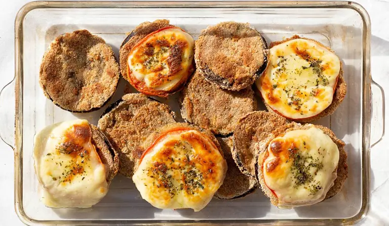 Recetas vegetarianas: algunos trucos para hacer milanesa de berenjena y que salga perfecta