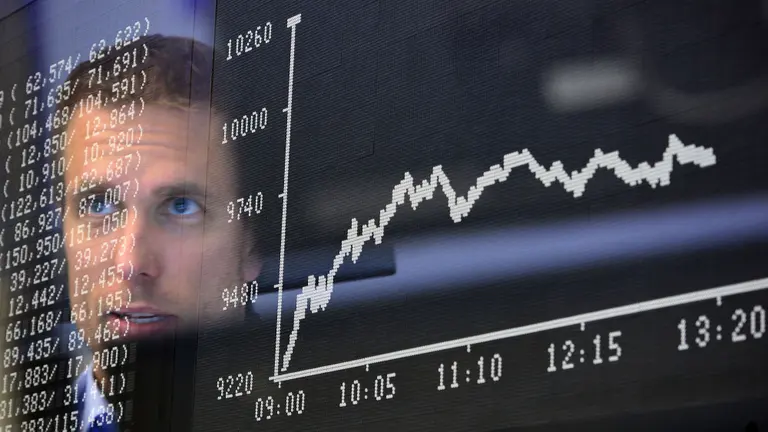 ¿En qué conviene invertir en el mediano plazo con una inflación mensual que podría superar el 10% durante meses?
