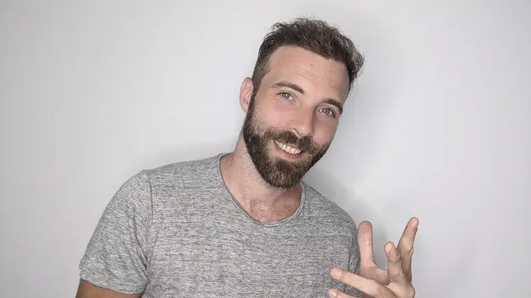 De vendedor ambulante de corbatas a "gurú" de las inversiones: dónde recomienda poner plata