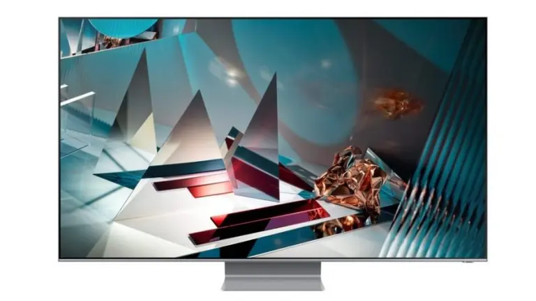 Arranca la venta del primer televisor de alta gama 8K hecho en el país y esto es lo que cuesta