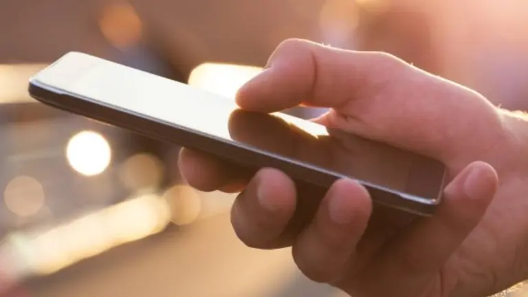 Cómo resetear un celular: probá con esta guía paso a paso si se te cuelga tu teléfono