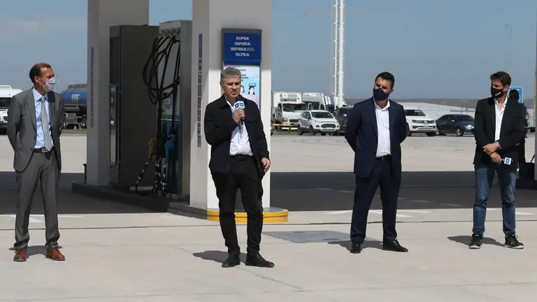 YPF invertirá más de u$s1.500 millones en Neuquén: cuánto crecerá la producción de petróleo y gas