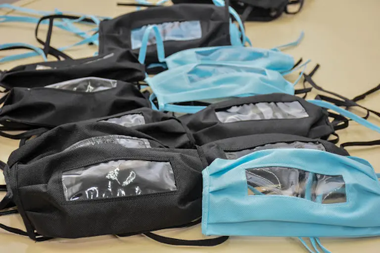 Barbijos transparentes: por qué conviene usarlos y qué características deben tener