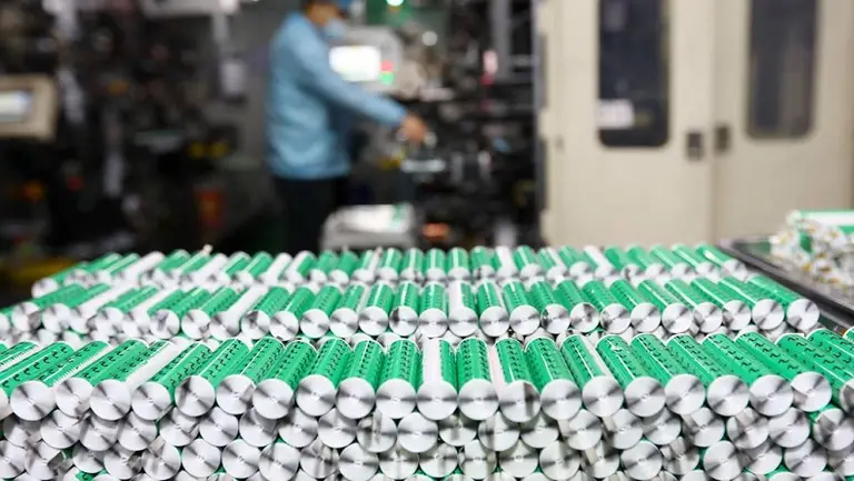 En medio de la creciente demanda de baterías, nace un gigante del litio