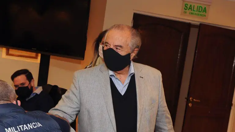 Tras lograr suba salarial del 32%: el ambicioso plan de Cavalieri para vacunar a empleados de comercio