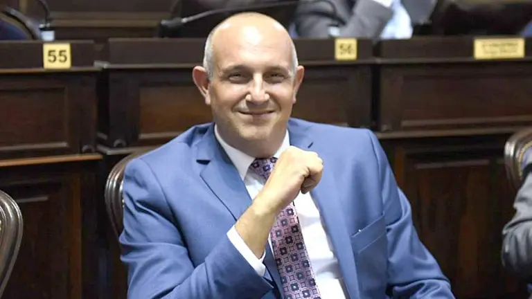 Concesiones vencidas y licitaciones postergadas en la agenda del nuevo ministro de Transporte