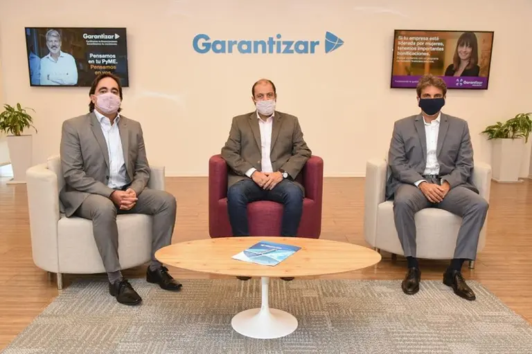 Pan American Energy y Garantizar firman acuerdo para facilitar el acceso al crédito a las pymes neuquinas