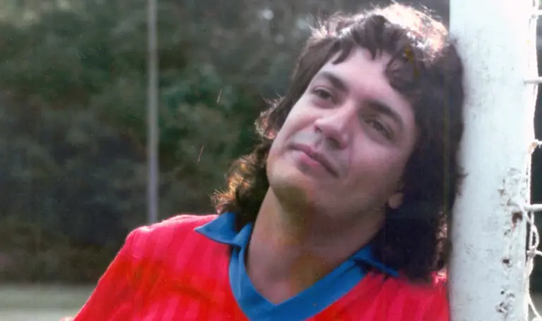 El estafador del siglo: jugó 20 años al fútbol sin tocar una pelota