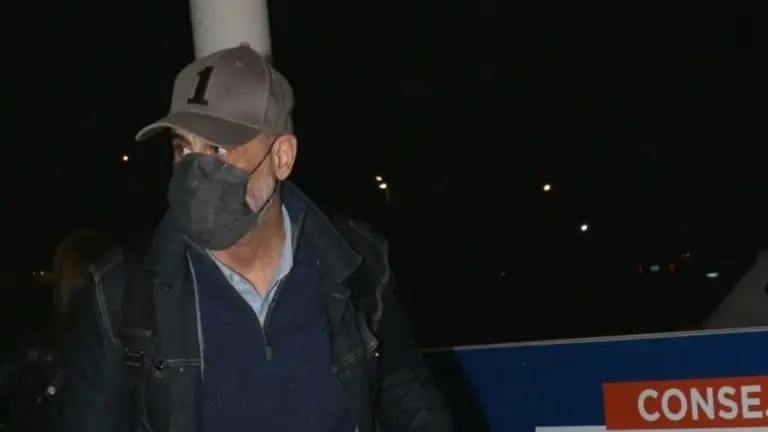 Video: Jorge Rial en el aeropuerto, momentos antes de partir a Miami para vacunarse