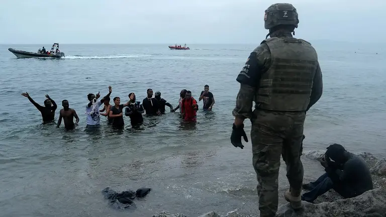 El drama de los refugiados: Marruecos cierra los accesos fronterizos con España