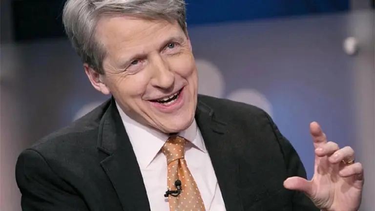 El Nobel Robert Shiller alerta de burbujas en las bolsas, las criptos y el sector inmobiliario