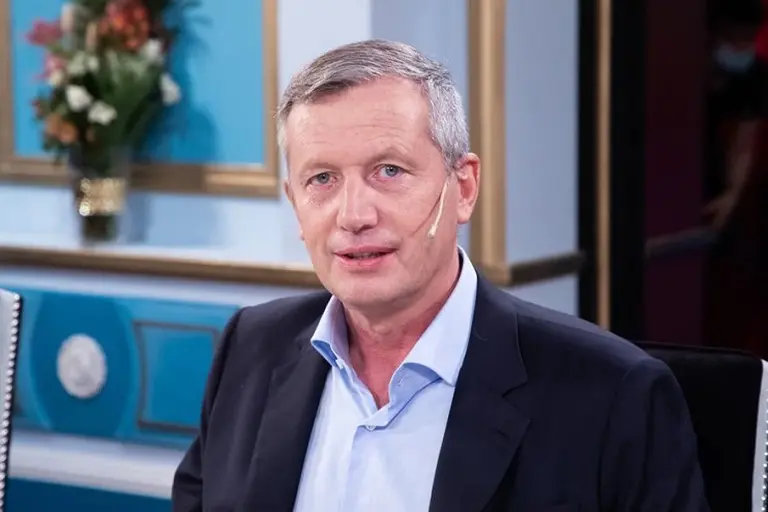 Monzó criticó a Milei: "No es bueno que le dé la espalda al Congreso y que hable para la gente"