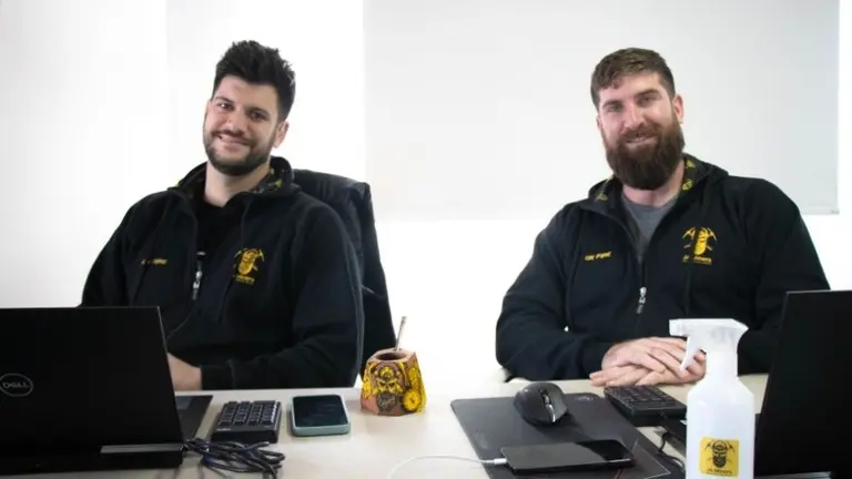 Son primos, la rompen en redes y te ayudan a crear tu propia minera: proyectan crecer 40% en 2021