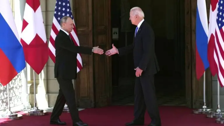 El Pentágono confirmó que Estados Unidos probó el "teléfono rojo" con Rusia