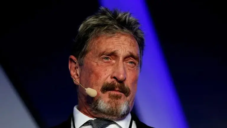 Por qué se suicidó en la cárcel John McAfee, el creador del conocido antivirus