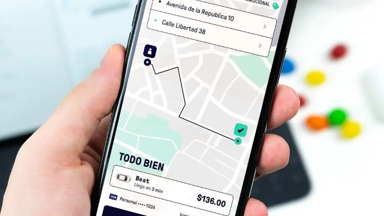 Atención conductores: Beat rebaja a 1% las comisiones y permite ganar hasta $160.000 mensuales