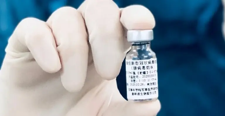 CanSino: esperan la confirmación para traer las vacunas que aplicarían como segunda dosis de Sputnik V