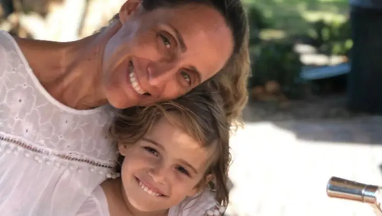 Derrumbe en Miami: encontraron muerta la niña argentina de 7 años y la sacó de los escombros su padre, que es bombero