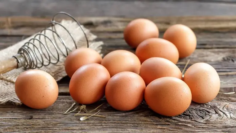Este es el verdadero motivo de la falta de huevos en supermercados y negocios de barrio