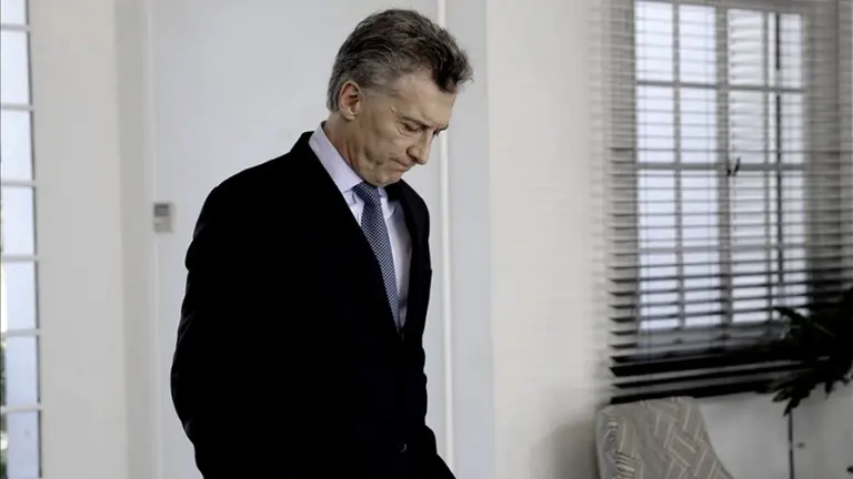 Macri, a indagatoria por presunto espionaje ilegal a familiares de víctimas del ARA San Juan: no podrá salir del país